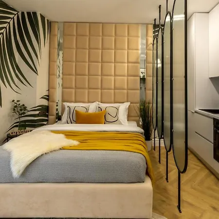 Yellow Jade Center - River View&balcony Appartement *