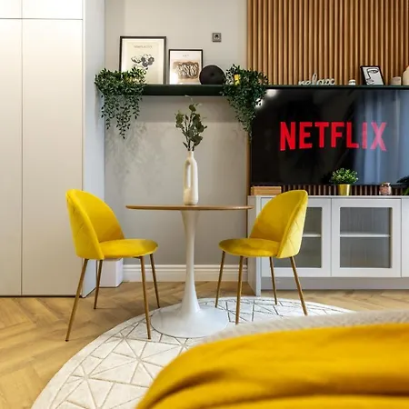 Apartman Yellow Jade Center - River View&balcony