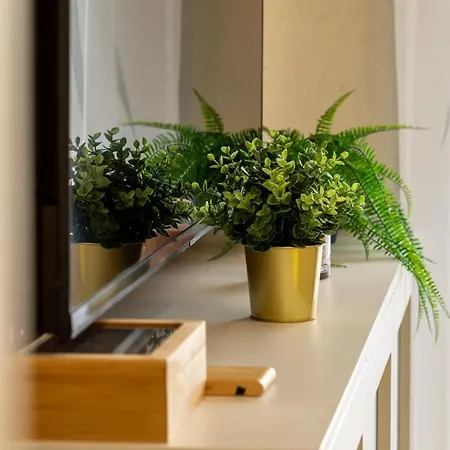 Yellow Jade Center - River View&balcony * Bucharest