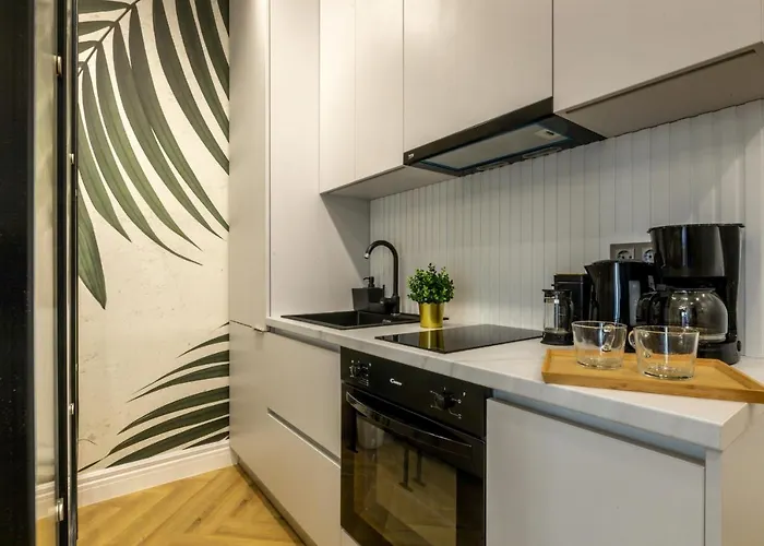 Yellow Jade Center - River View&balcony