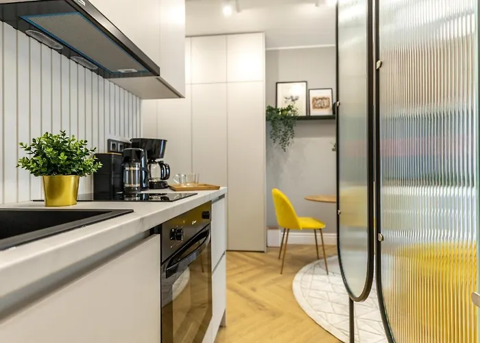 Apartment Yellow Jade Center - River View&balcony Bucharest