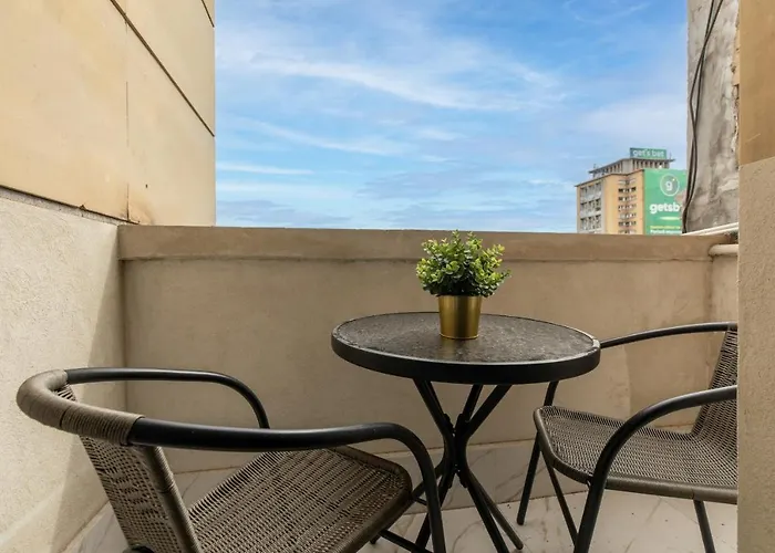 Yellow Jade Center - River View&balcony *