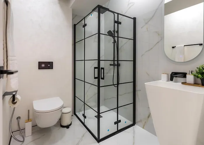 Yellow Jade Center - River View&balcony