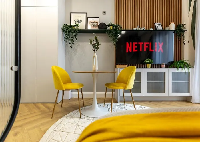 Apartament Yellow Jade Center - River View&balcony