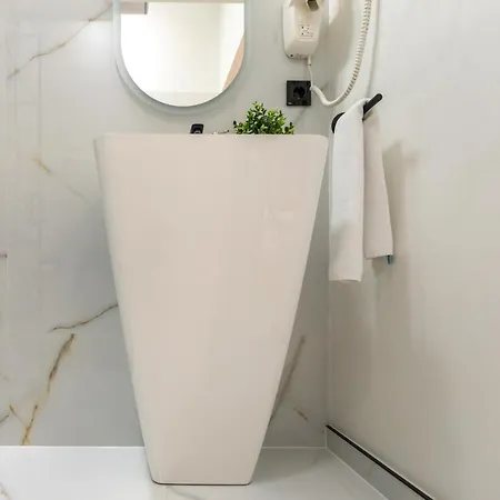 Yellow Jade Center - River View&balcony Daire Bükreş